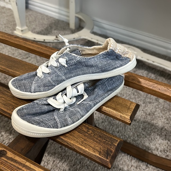 Roxy Canvas sneakers - Picture 3 of 6